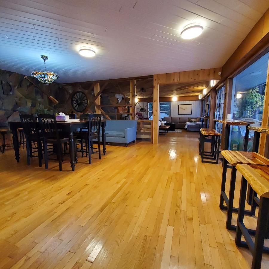 Royal Harrison Retreat Villa Харисън Хот Спрингс Екстериор снимка